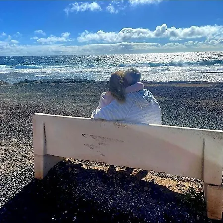 Dom wakacyjny Junto Al Mar 2 *